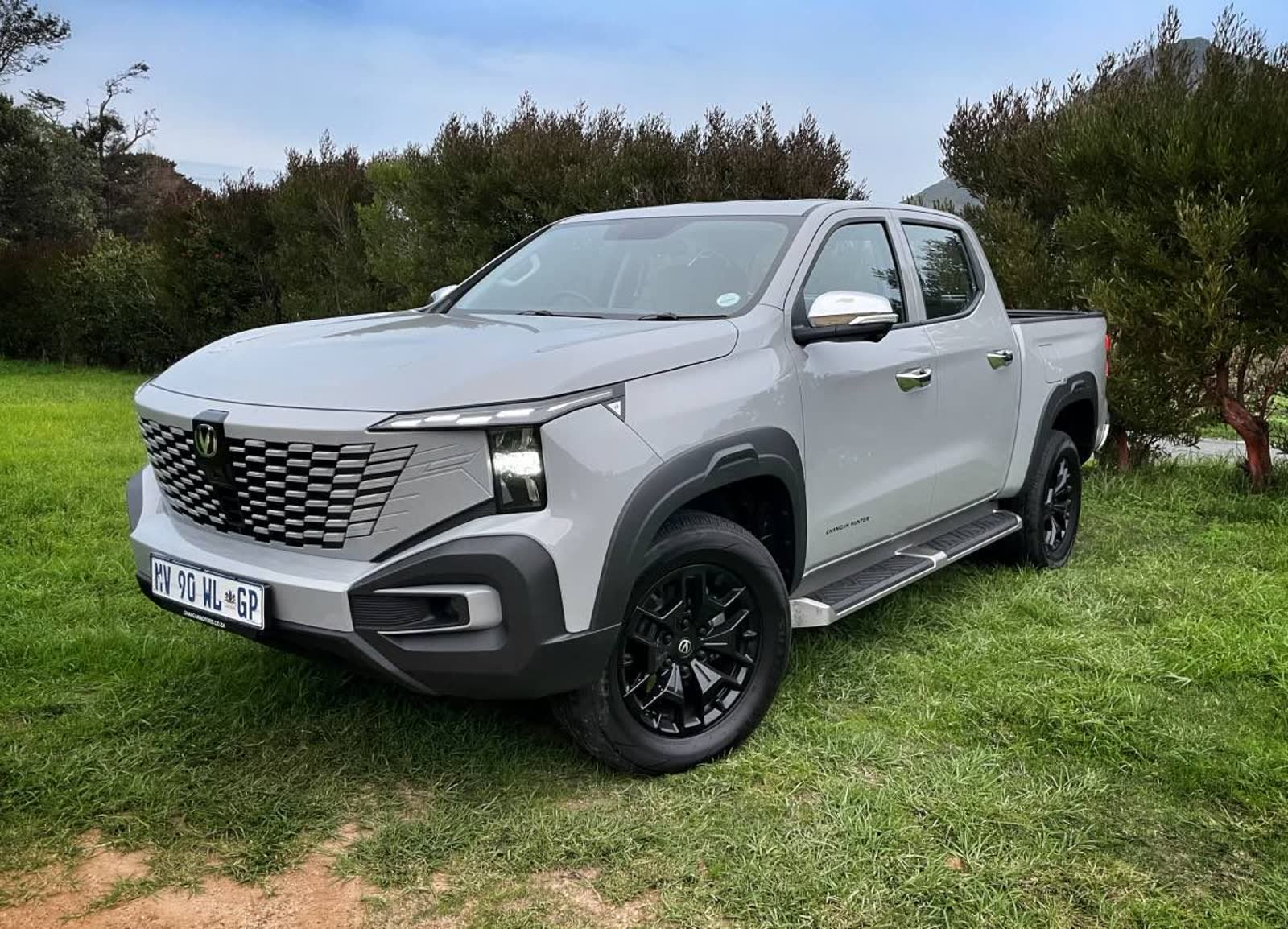 Changan Hunter K50 REEV exterior